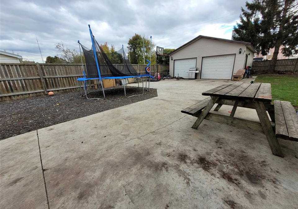 13-john-park-line-tupperville-ontario-26004239