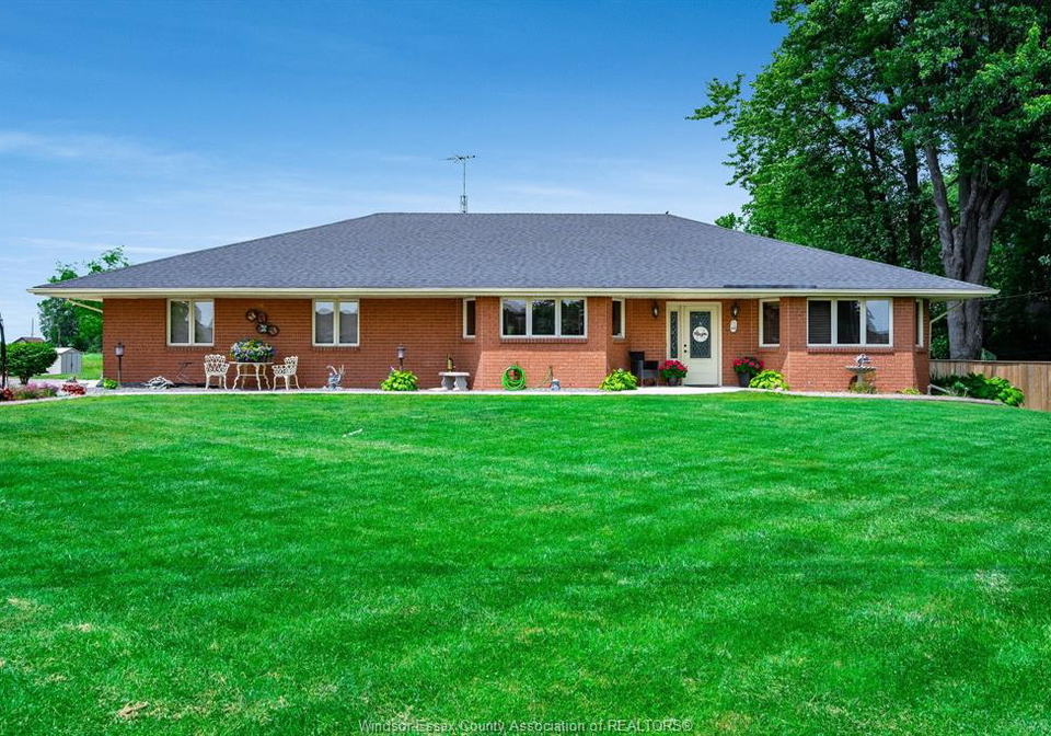 1462-county-road-22-lakeshore-ontario-26004273
