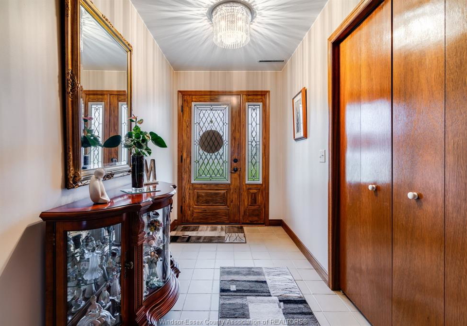 1462-county-road-22-lakeshore-ontario-26004273