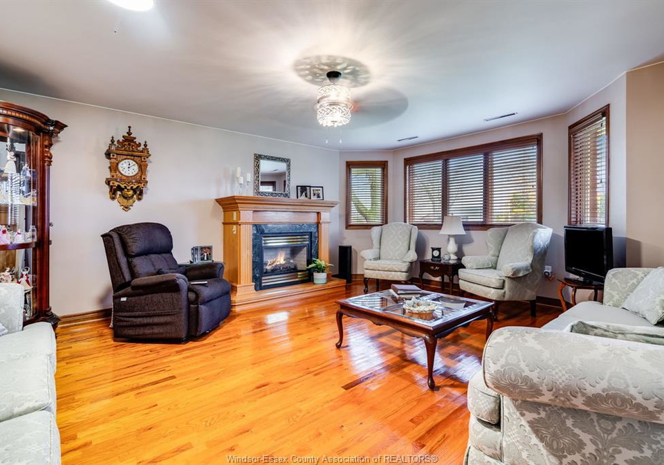 1462-county-road-22-lakeshore-ontario-26004273
