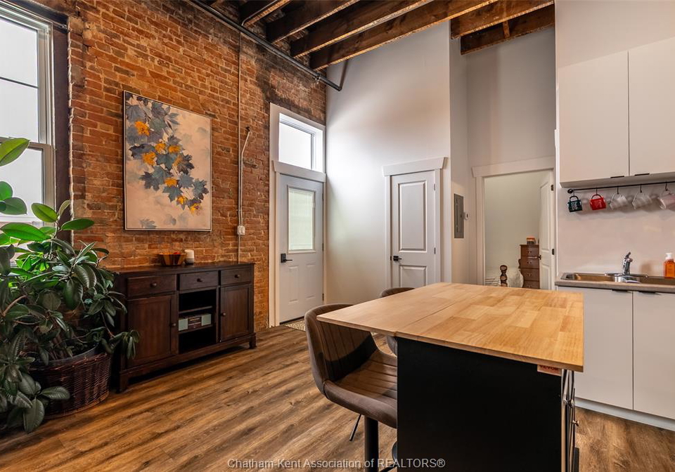 164-king-street-west-chatham-ontario-26004430