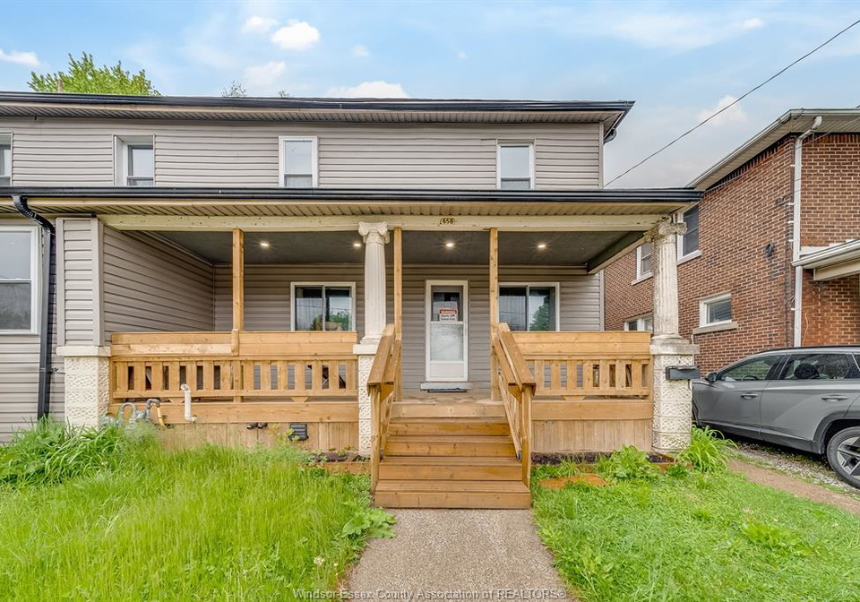 658-tournier-windsor-ontario-26004577