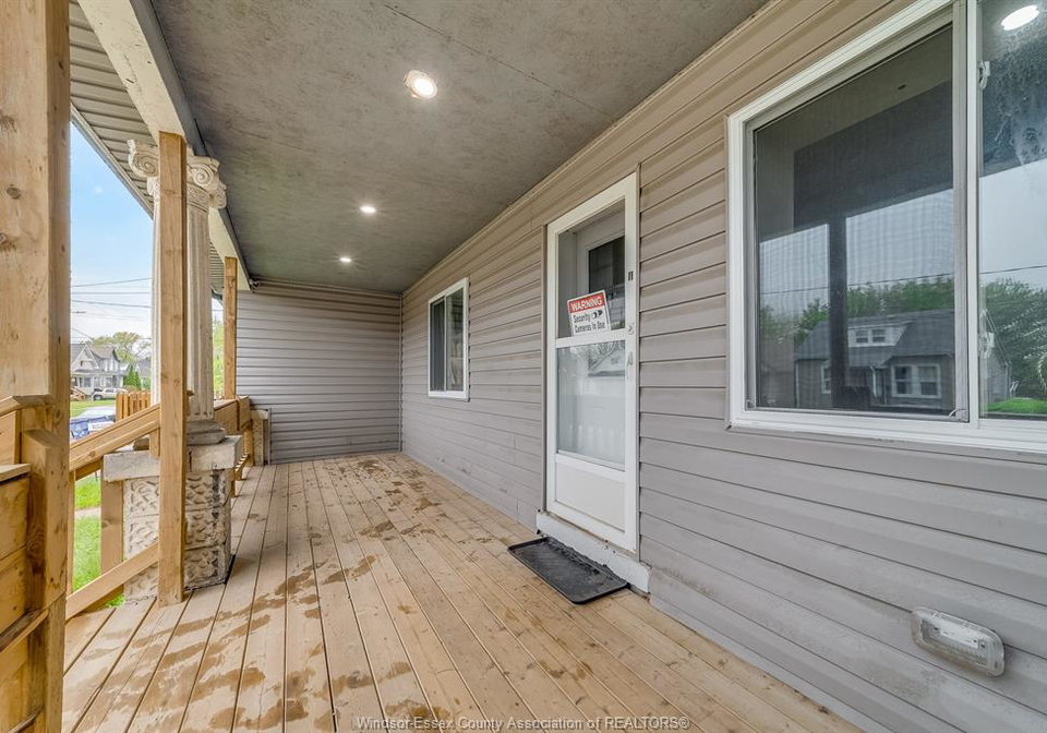 658-tournier-windsor-ontario-26004577