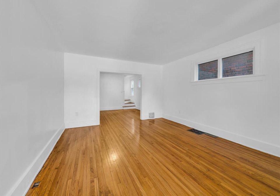 973-pelissier-street-windsor-ontario-26004643