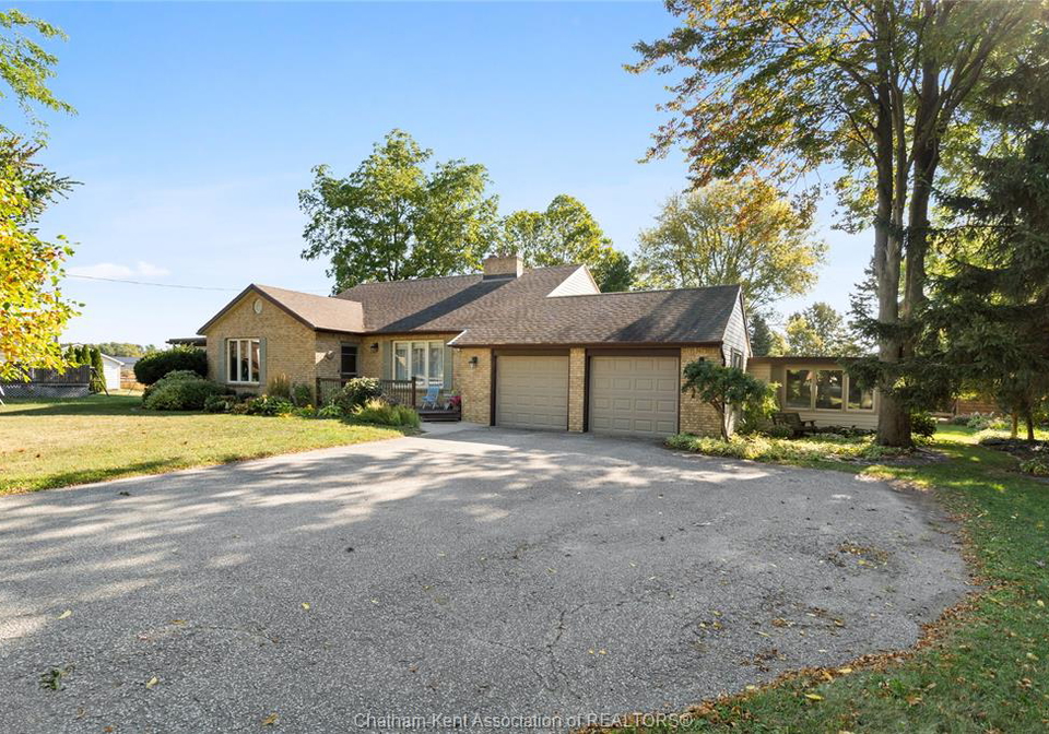 9164-talbot-trail-blenheim-ontario-26004678