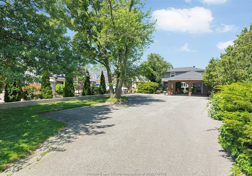 11830-riverside-drive-east-windsor-ontario-26004715
