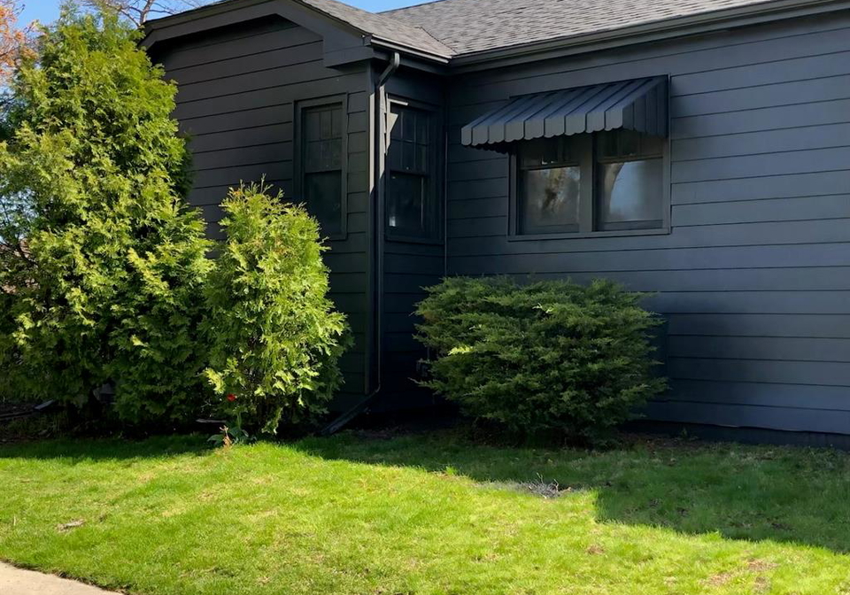 5425-riverside-drive-east-windsor-ontario-26004827