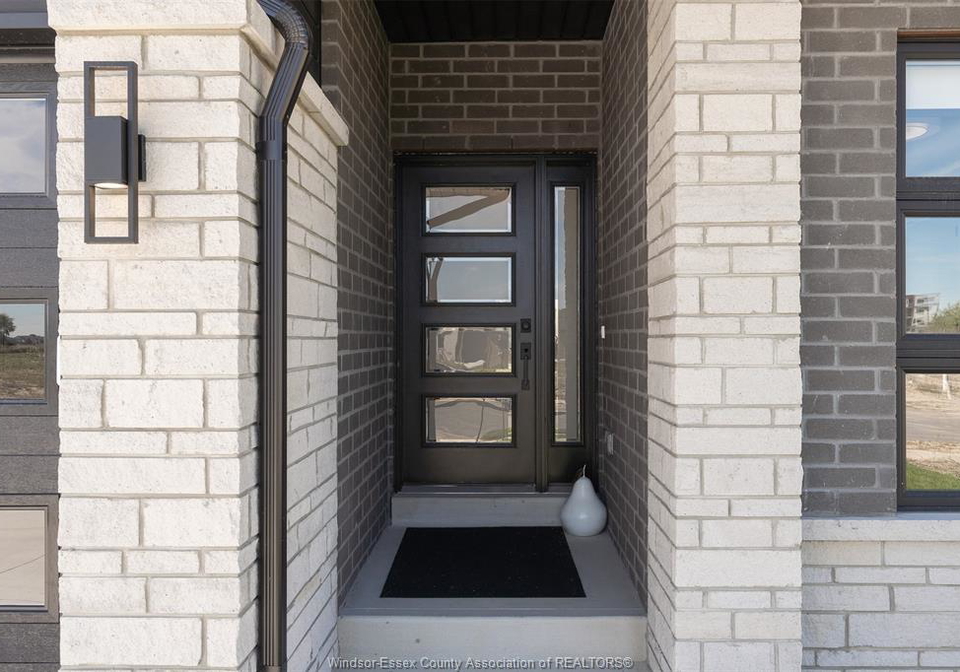 8028-meo-boulevard-lasalle-ontario-26004829