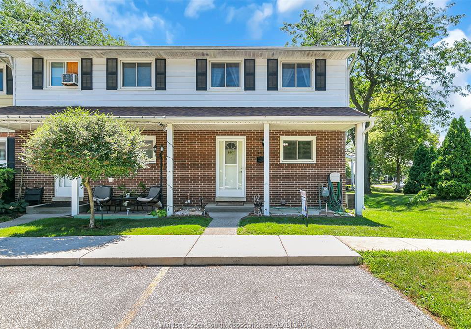 2994-meadowbrook-lane-windsor-ontario-26004971