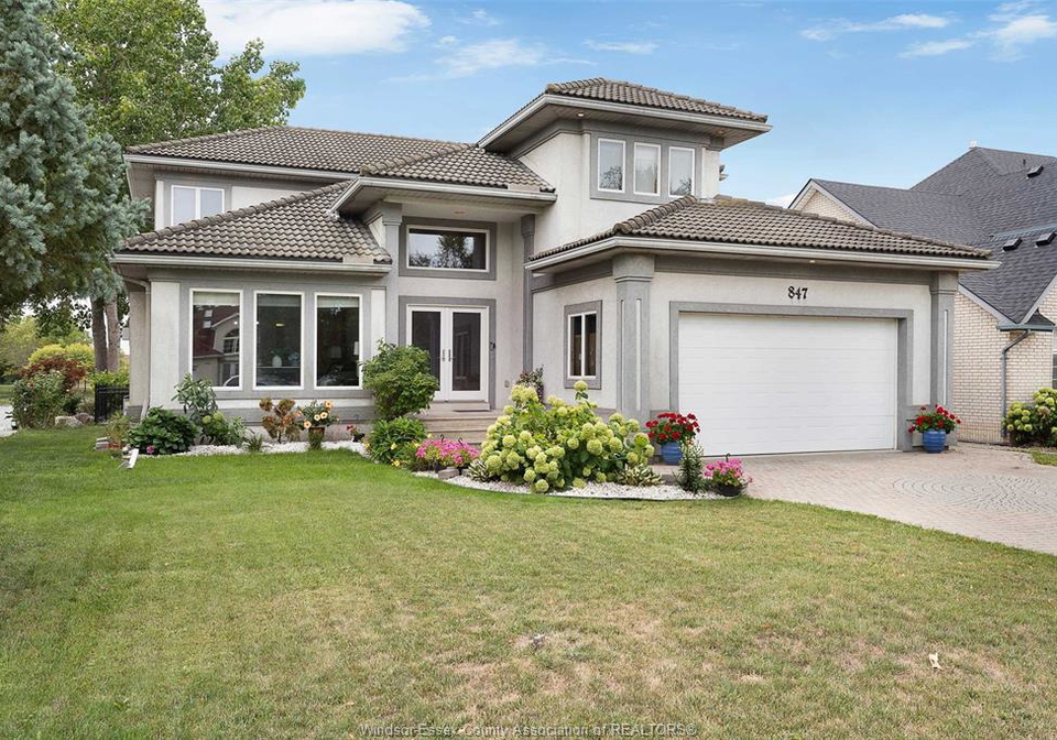 847-lake-shore-drive-windsor-ontario-26005000