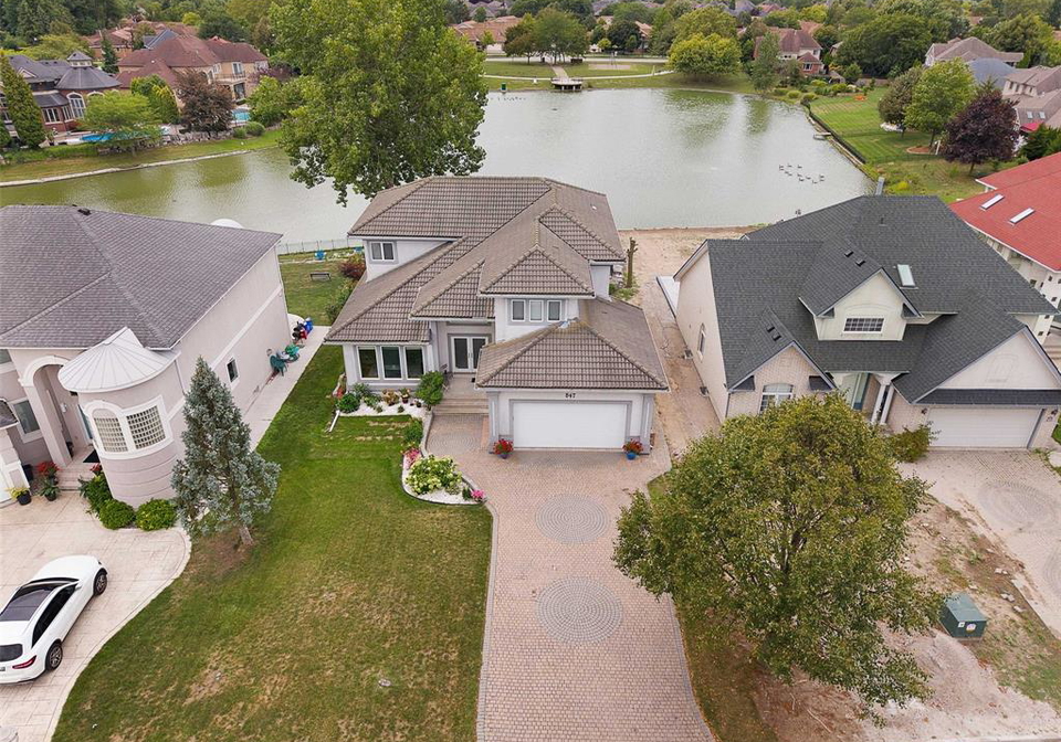 847-lake-shore-drive-windsor-ontario-26005000