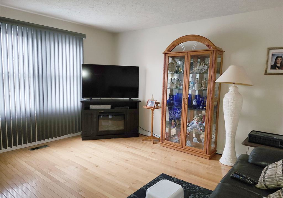 15-monarch-drive-chatham-ontario-26005056