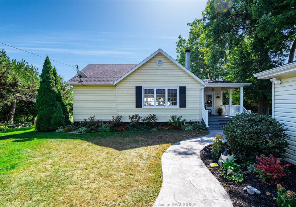 389-erie-view-harrow-ontario-26005110