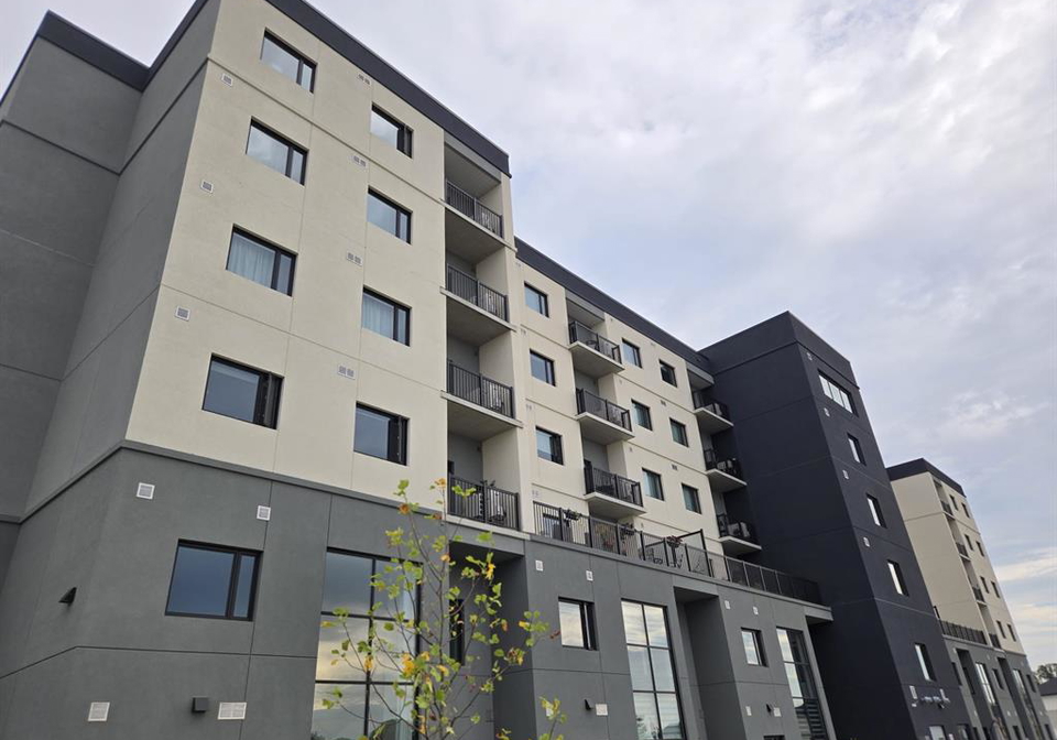 7333-meo-boulevard-lasalle-ontario-26005176