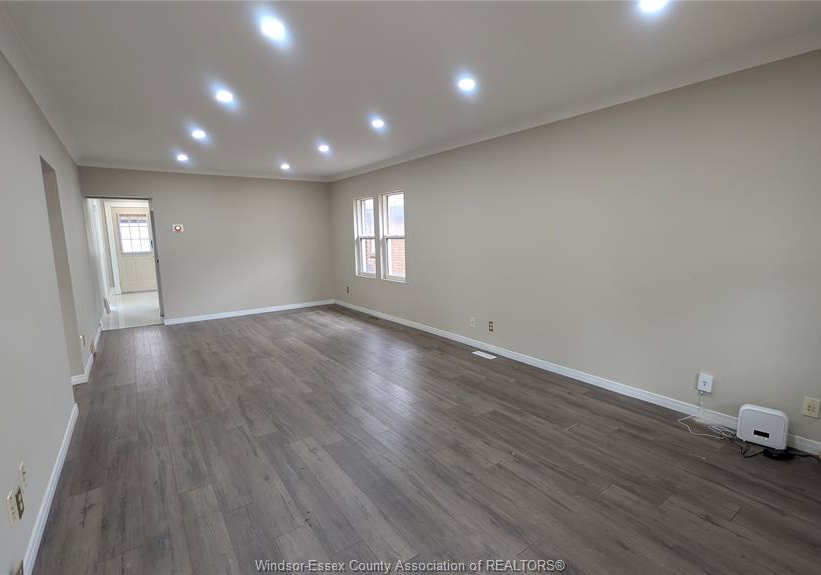 3243-millen-street-windsor-ontario-26005272