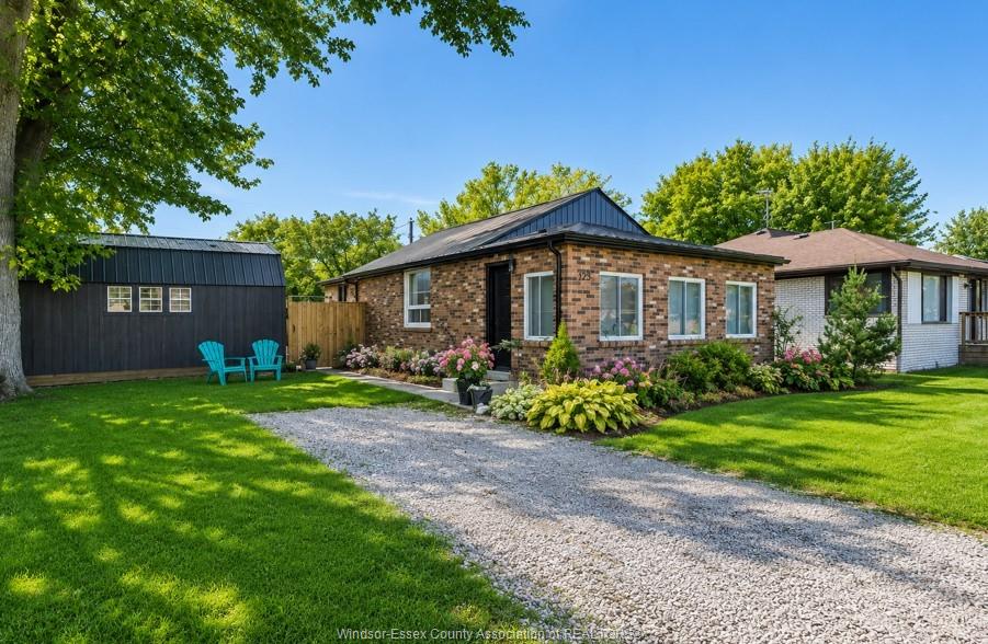 125-crystal-lane-harrow-ontario-26005320