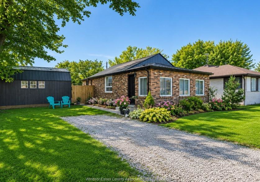 125-crystal-lane-harrow-ontario-26005320