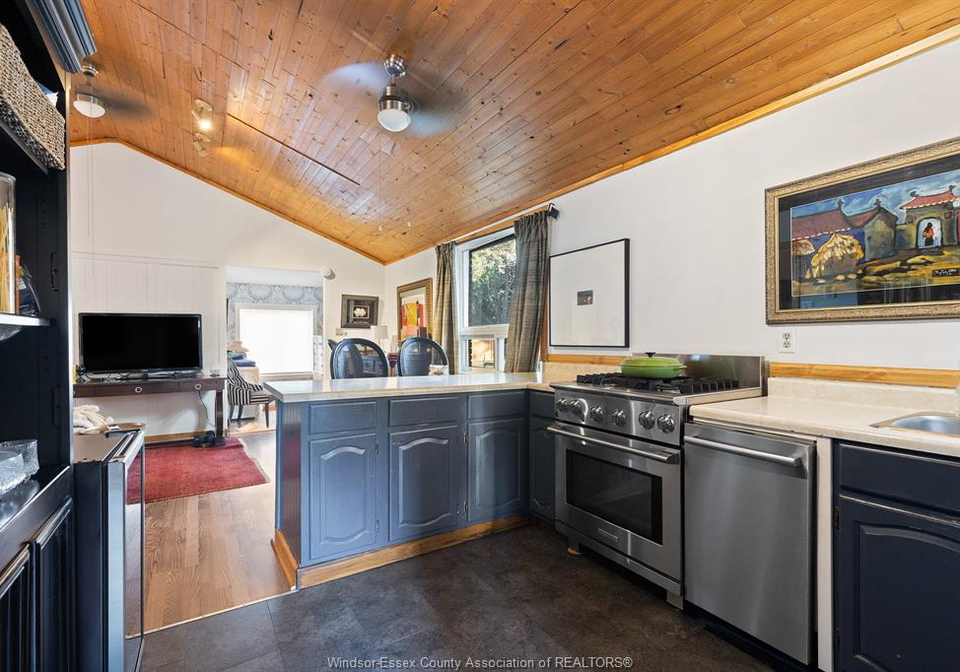 125-crystal-lane-harrow-ontario-26005320