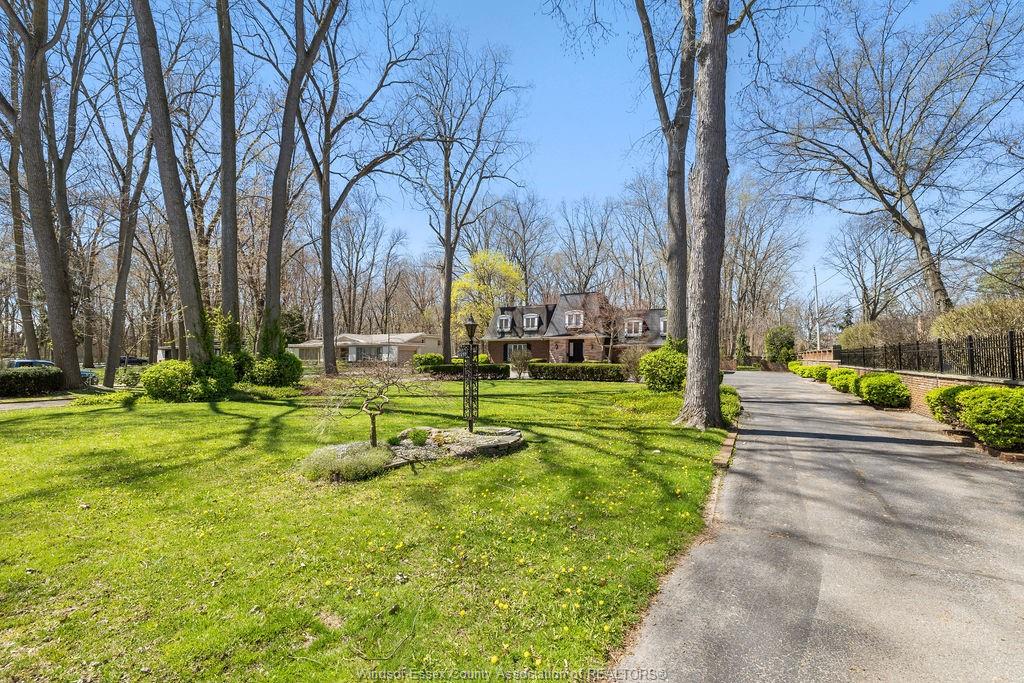 1255-tanglewood-court-lasalle-ontario-26005336