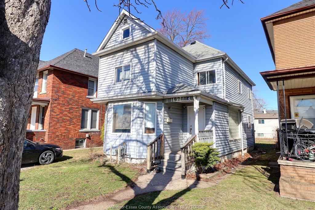 1920-university-avenue-west-windsor-ontario-26005415