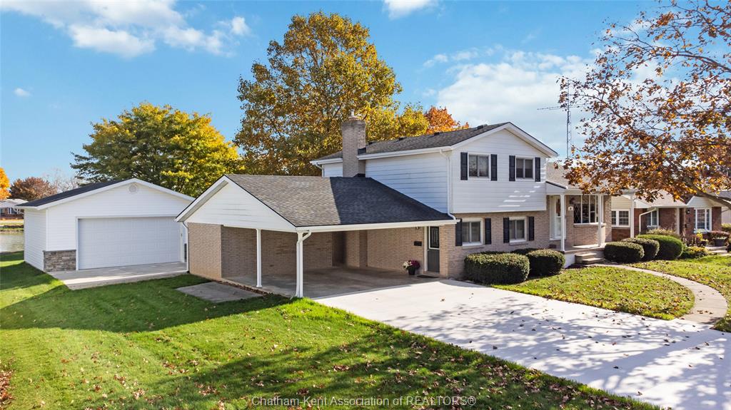 18-grand-avenue-wallaceburg-ontario-26005467