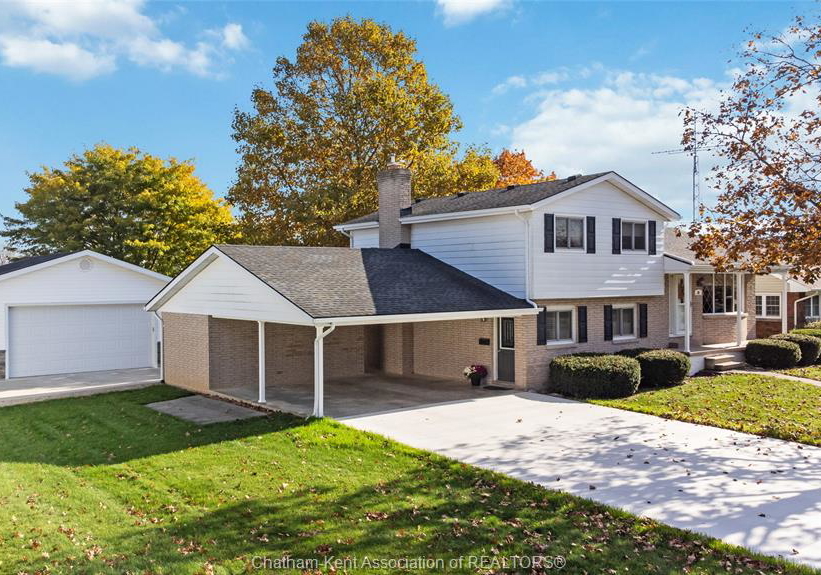 18-grand-avenue-wallaceburg-ontario-26005467