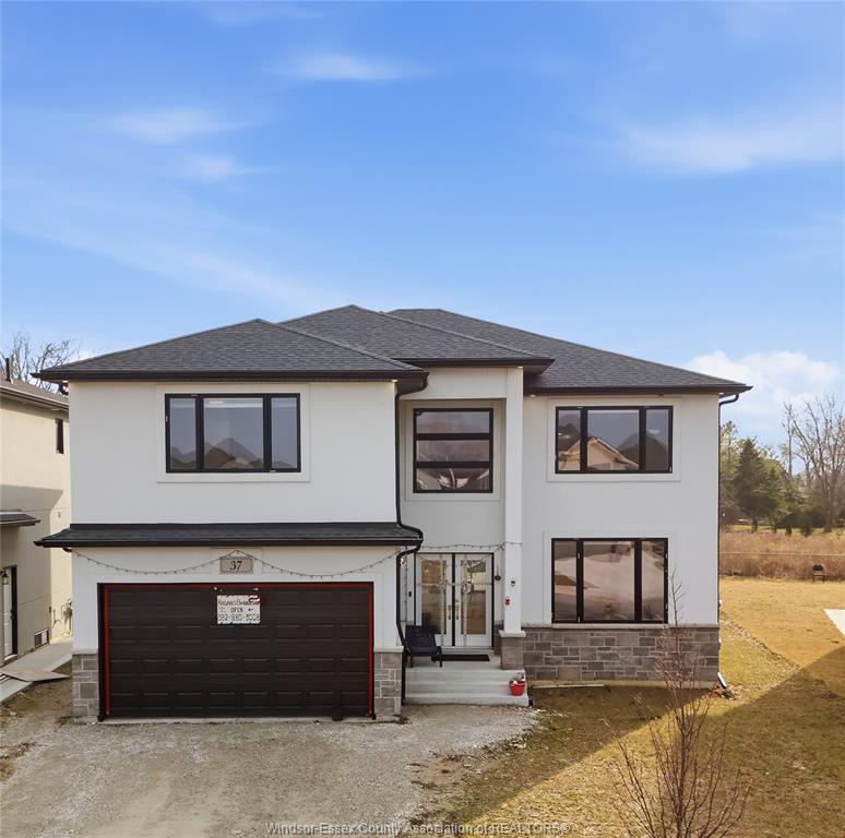 37-kingsbridge-drive-amherstburg-ontario-26005476