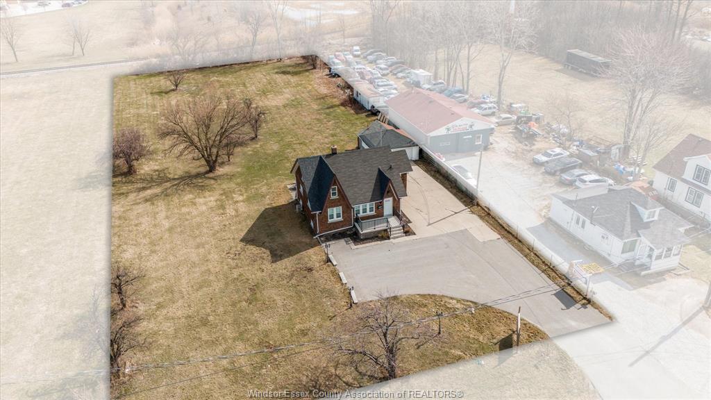 4590-walker-road-windsor-ontario-26005489