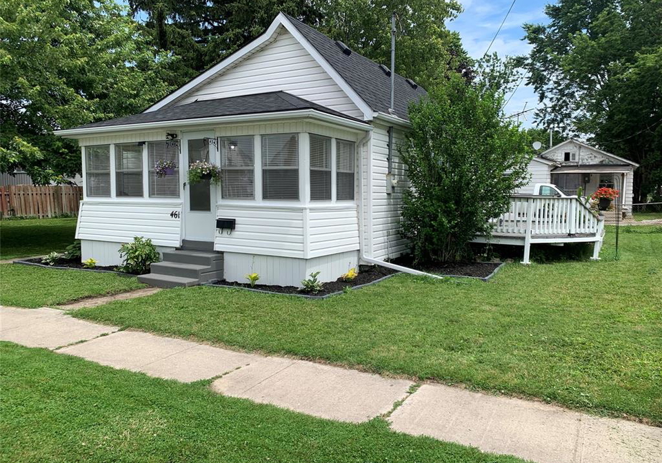 461-selkirk-street-wallaceburg-ontario-26005505