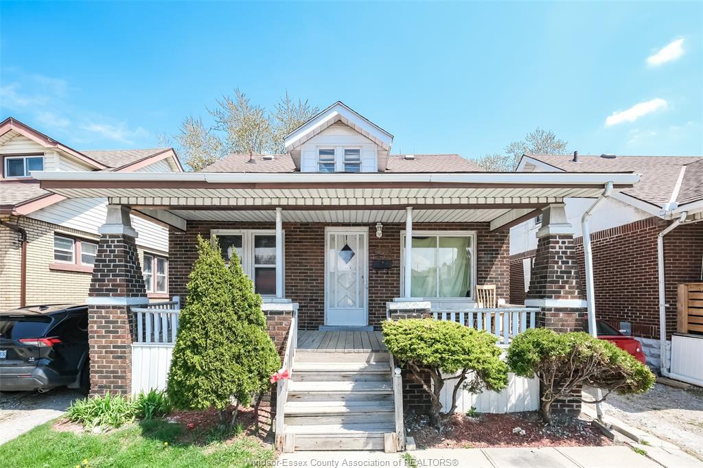 2288-howard-avenue-windsor-ontario-26005613
