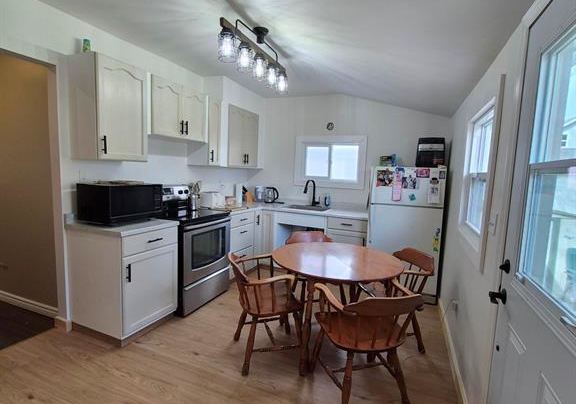 104-stanley-street-blenheim-ontario-26005695
