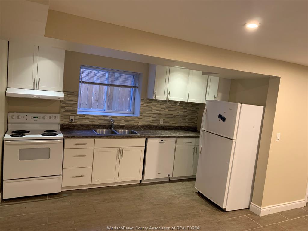 829-arthur-avenue-windsor-ontario-26005755