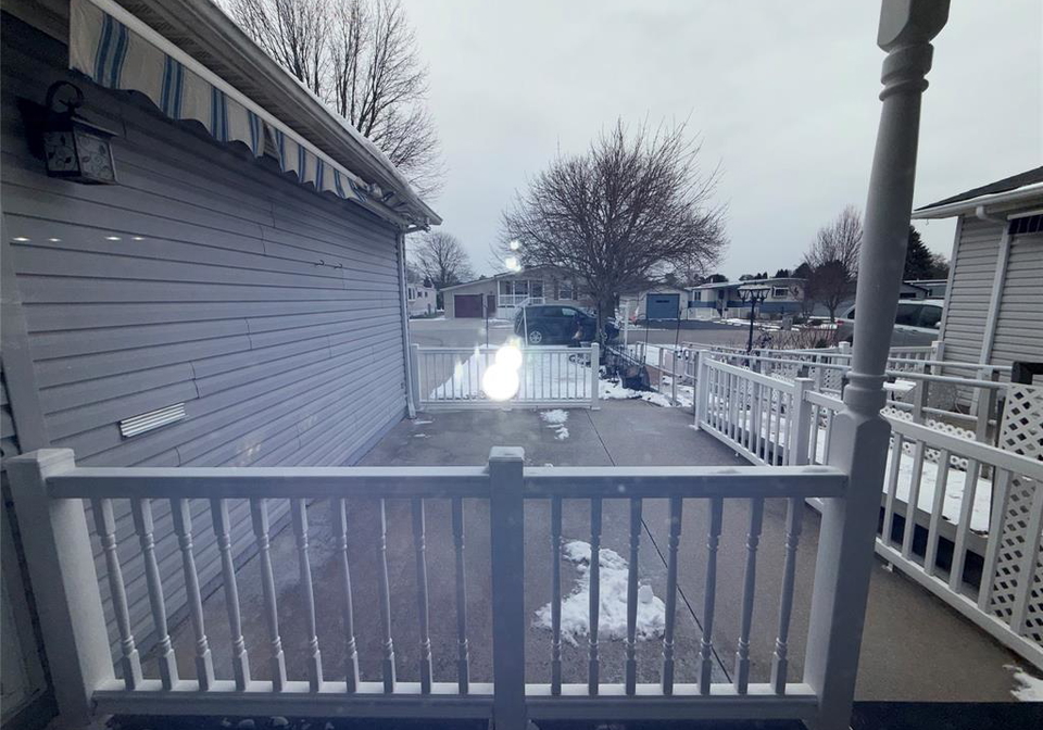 11-2-stewart-street-strathroy-ontario-26005770
