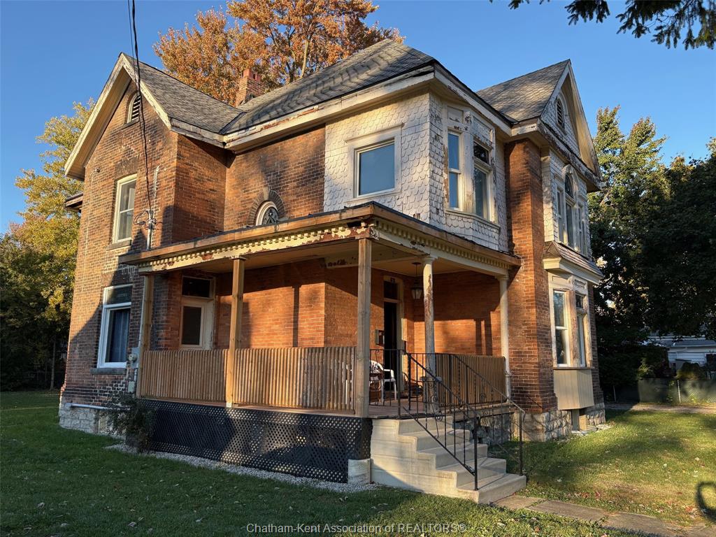 27-31-wade-street-chatham-ontario-26005804