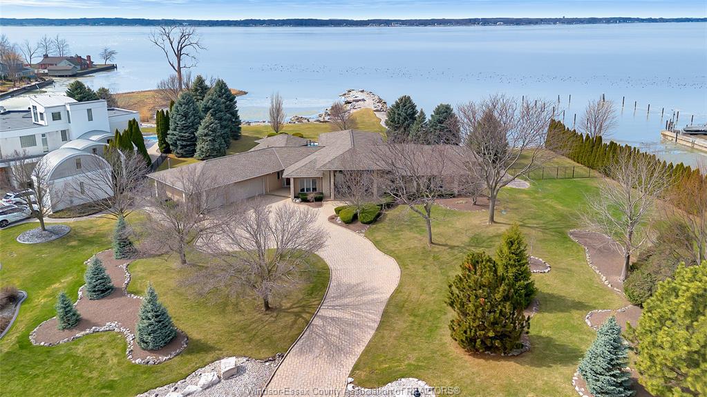 30-emerald-lane-amherstburg-ontario-26005809