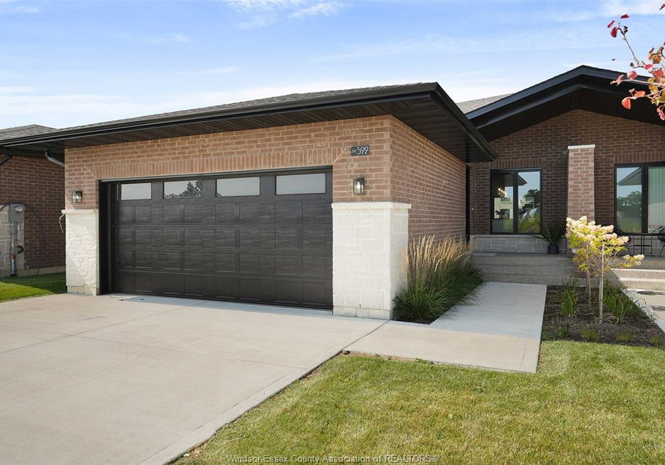 664-lily-mac-boulevard-windsor-ontario-26005840