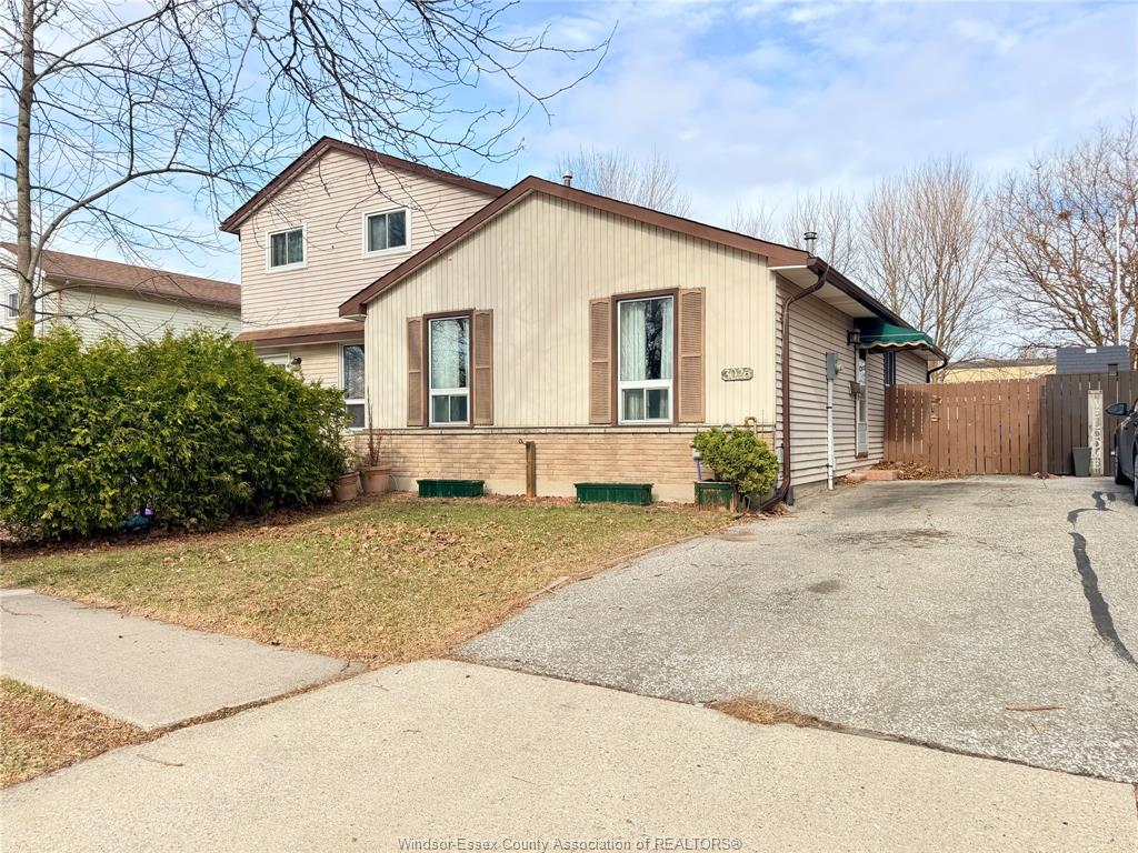 3026-eridale-crescent-windsor-ontario-26005913