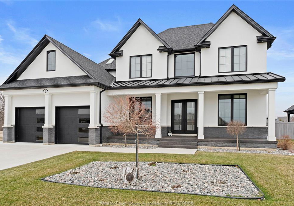 16-york-boulevard-kingsville-ontario-26005939