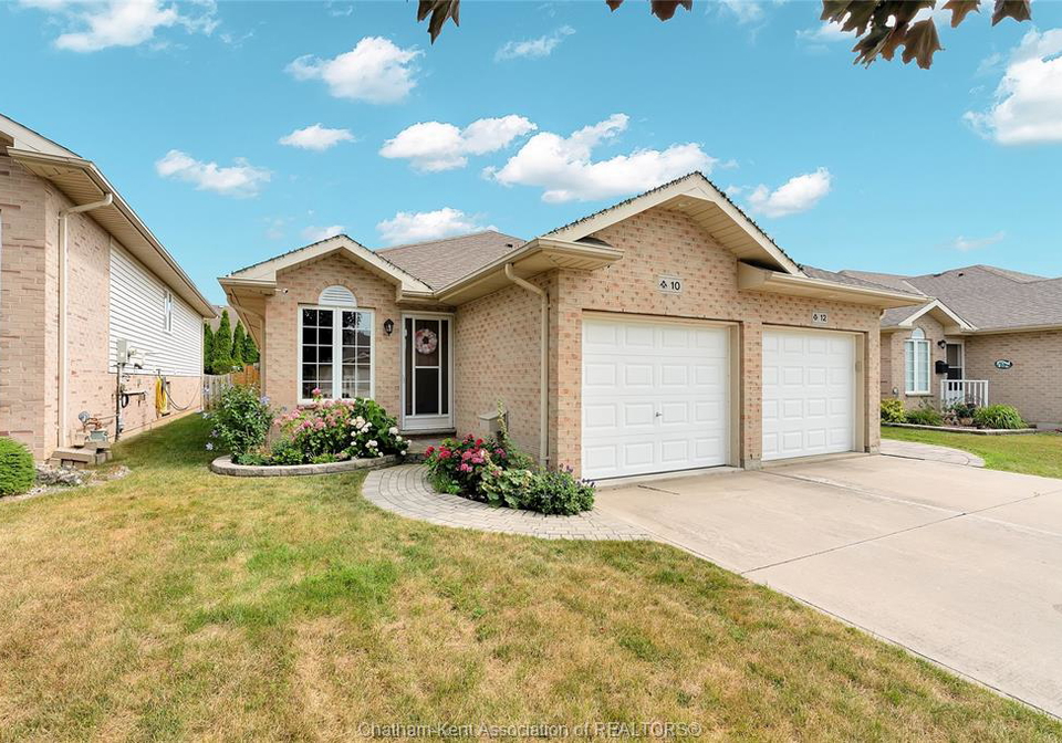 10-villa-court-chatham-ontario-26005953