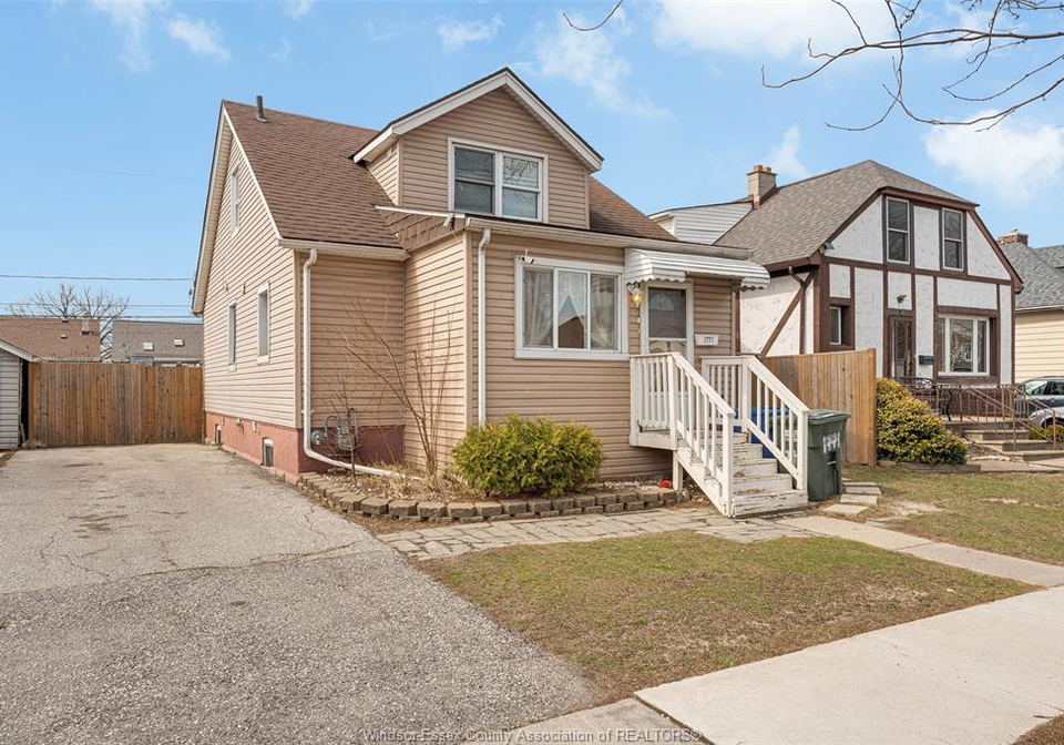 1771-windermere-road-windsor-ontario-26006025