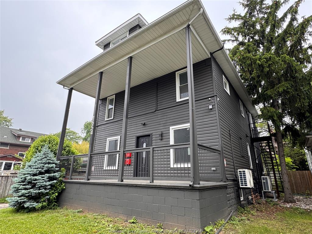 1654-martindale-avenue-windsor-ontario-26006035