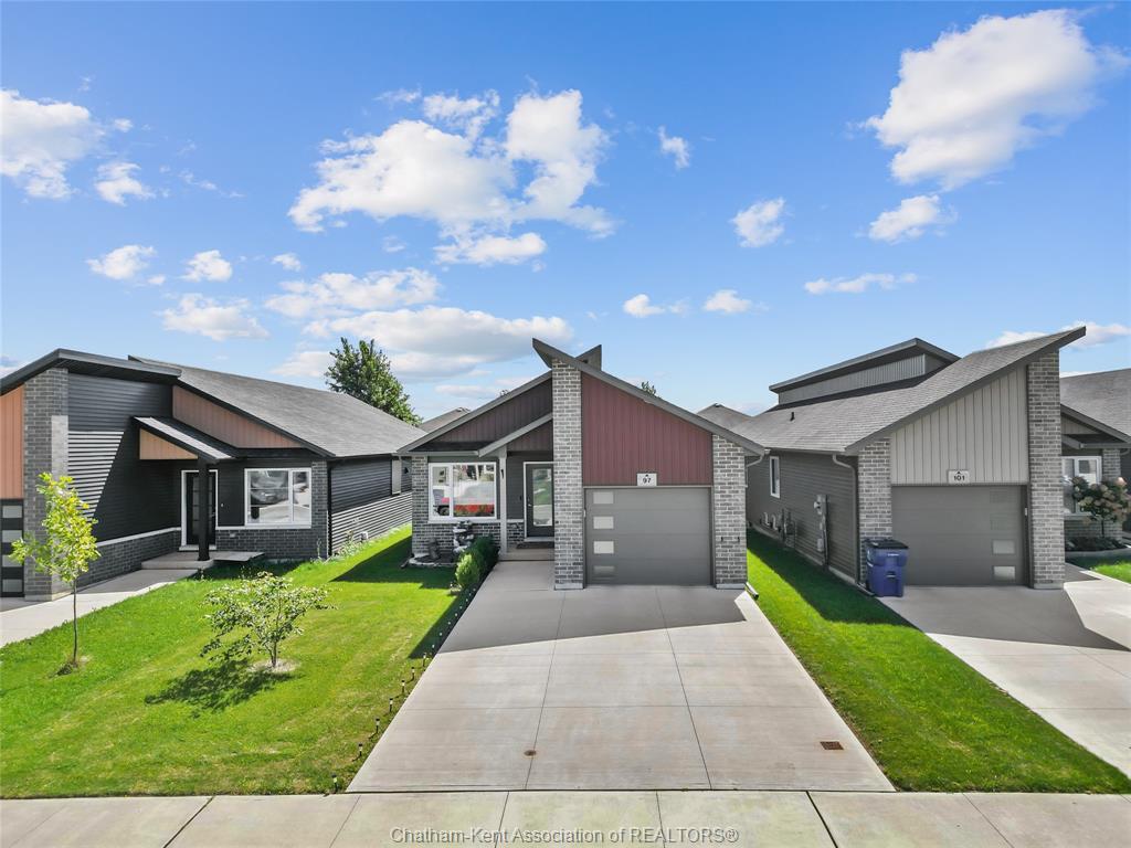 97-moonstone-crescent-chatham-ontario-26006069