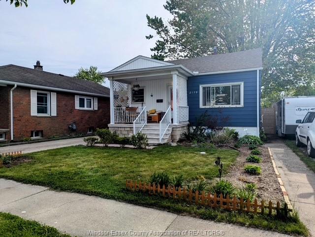 2179-forest-avenue-windsor-ontario-26006086