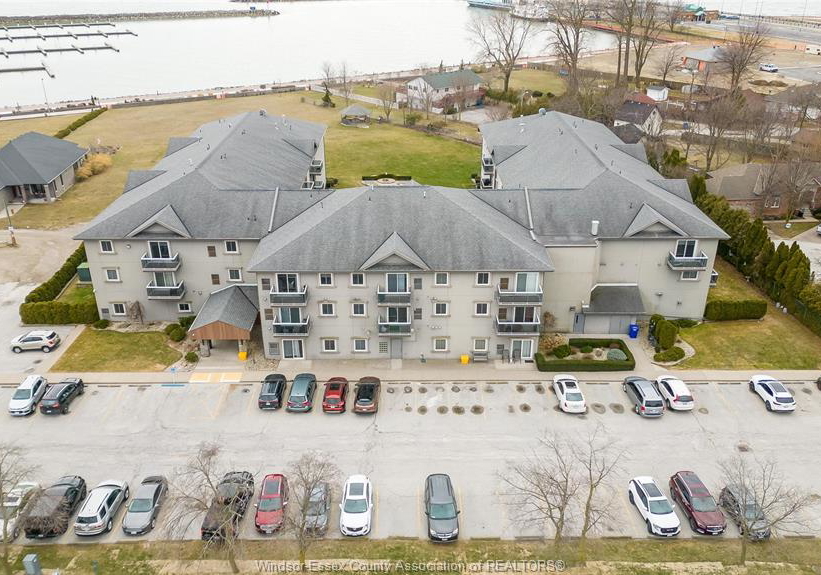 44-robson-road-leamington-ontario-26006120