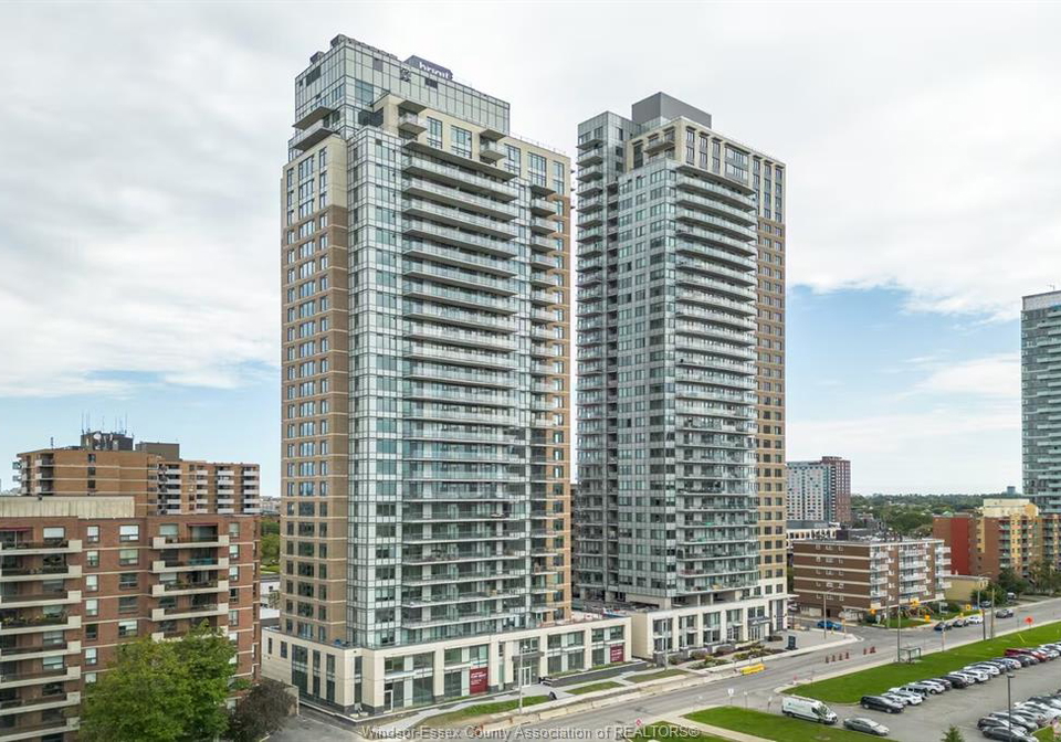 121-parkdale-avenue-ottawa-ontario-26006163