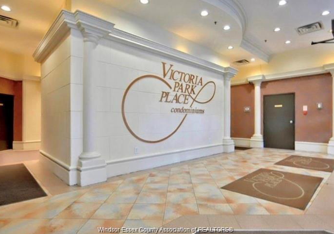 150-park-street-west-windsor-ontario-26006197
