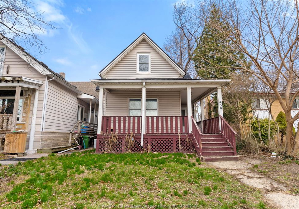 458-460-wahketa-street-windsor-ontario-26006232