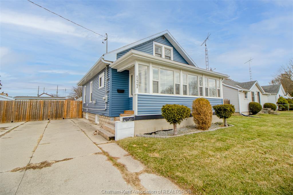 177-woods-street-chatham-ontario-26006259