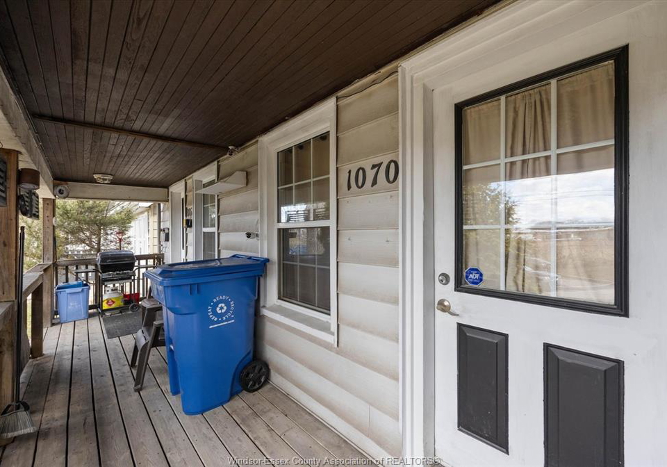 1070-st-luke-windsor-ontario-26006288