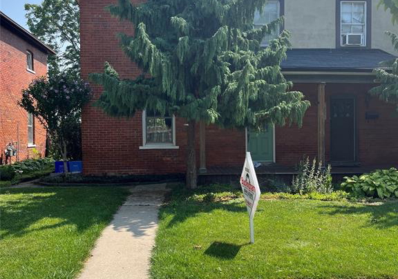 1084-monmouth-windsor-ontario-26006332